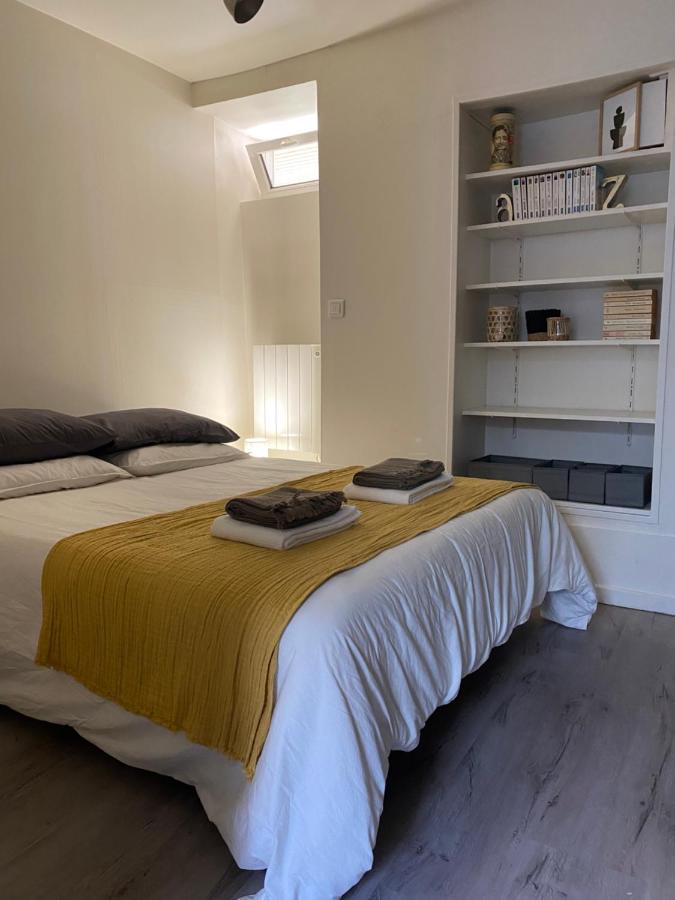 Pied à terre en plein coeur de Montmorency Esterno foto